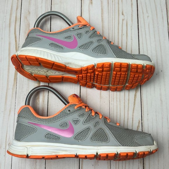 Nike Revolution 2 Women's Running Shoe, Grey/Orange/Pink, Sneaker Size 6 - Picture 6 of 9